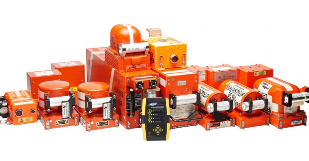 Flight Data Recorders (Registradores de datos de vuelo), popularmente conocidos como "Caja Negra"