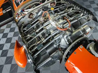 Lycoming Thunderbolt AEIO 540 EXP Red Bull Air Race Engine By Joerg Mitter A1 326x245