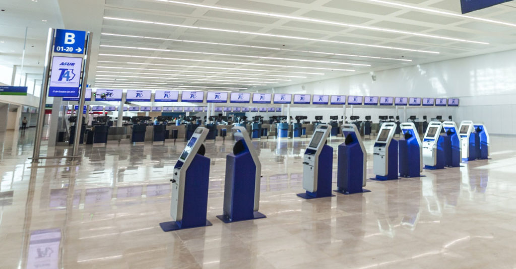Los Aeropuertos invierten en tecnologías para una mejor experiencia de los pasajeros El Aeropuerto Internacional de Cancún incorpora lo último en tecnología de SITA en su nueva Terminal 4