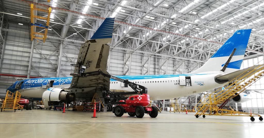 HANGAR X - Aerolíneas Argentinas / Hangar 5 - Aeropuerto Internacional de Ezeiza