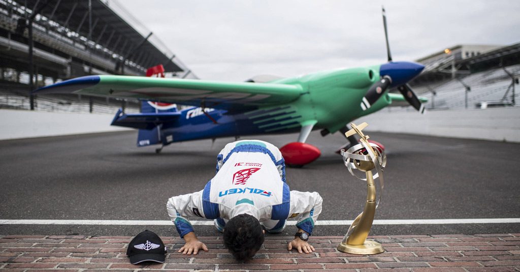 RED BULL AIR RACE 2018 - Martin Sonka obtiene su tercer victoria consecutiva en Austria Red Bull Air Race 2017 - Indianapolis
