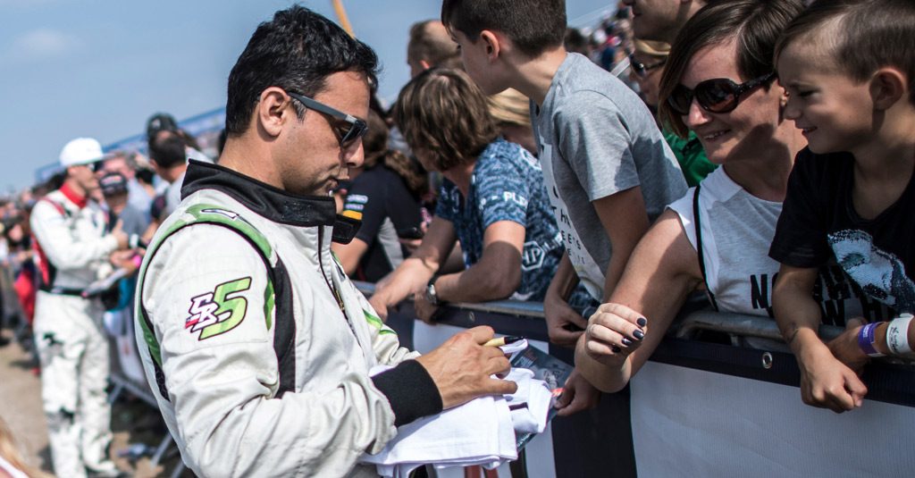 RED BULL AIR RACE 2018 - Martin Sonka obtiene su tercer victoria consecutiva en Austria Red Bull Air Race 2018 - Wiener Neustadt, Austria