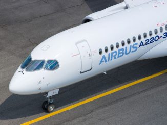 HANGAR X - Airbus A220 - 300