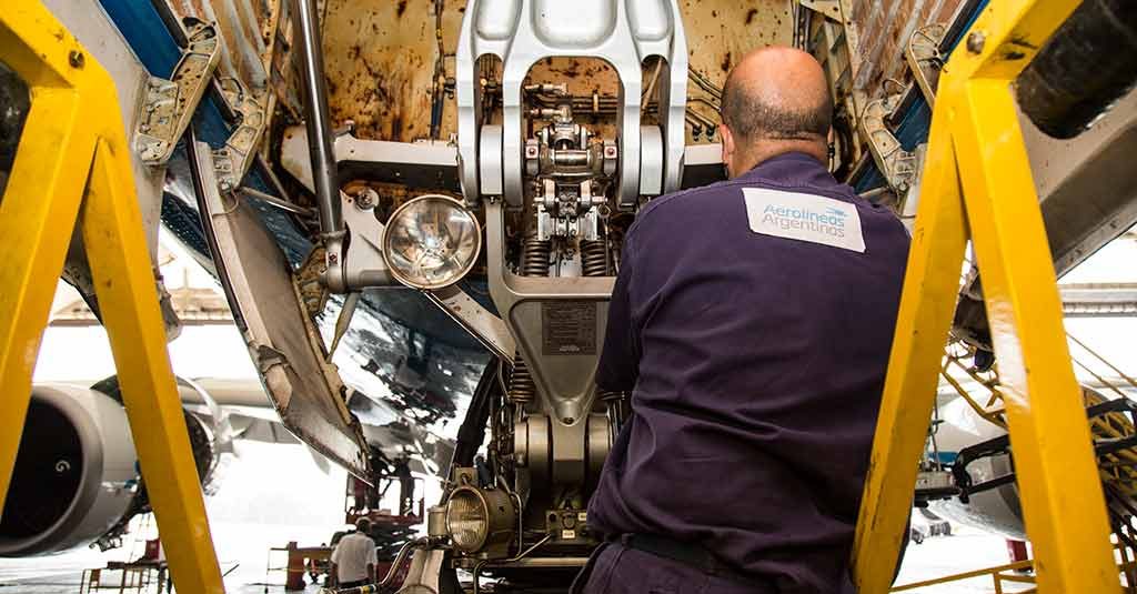 Aerolíneas Argentinas ingresa en el negocio del MRO Aerolíneas Argentinas - Hangar 5 Servicios MRO (Ezeiza)