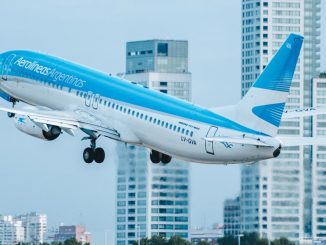 Aerolíneas Argentinas - Boeing 737-800