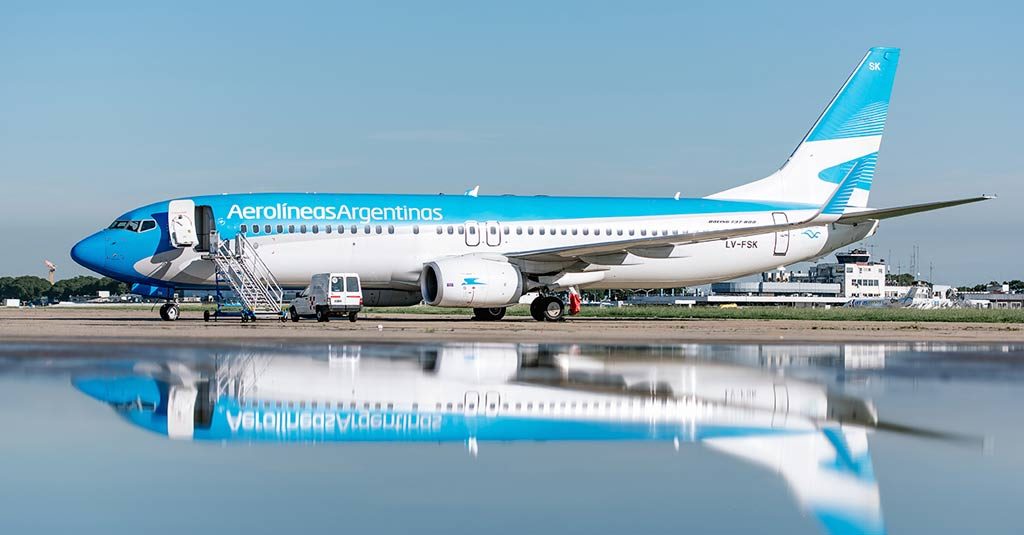 Aerolíneas Argentinas transportó más de un millón de pasajeros en agosto Aerolíneas Argentinas - Boeing 737-800