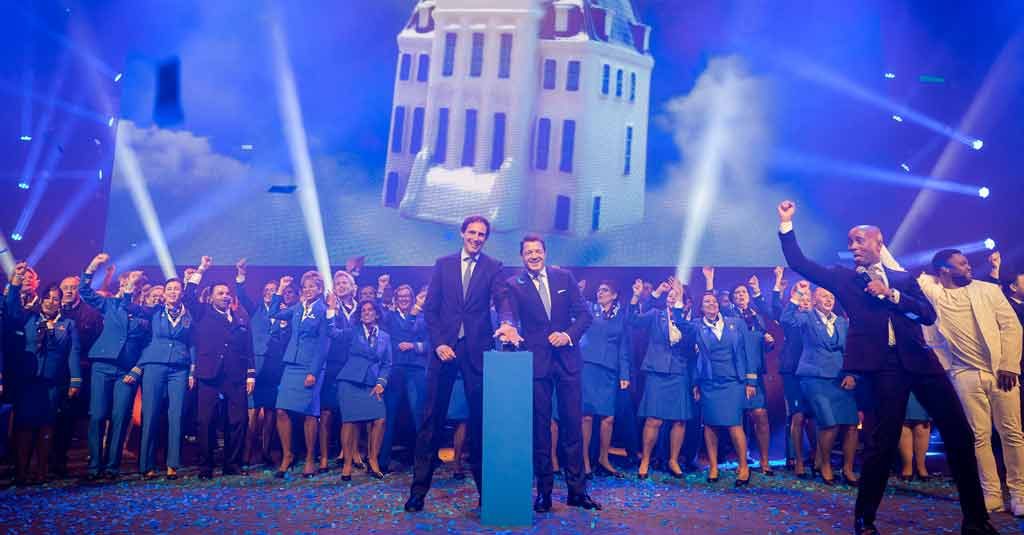 KLM - Royal Dutch Airlines / Presentación Casa número 100