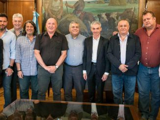 Mario Meoni, Ministro de Transporte Argentina, con Gremios Aeronáuticos