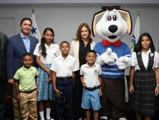 Aeropuerto Internacional de Tocumen entrega becas a hijos de colaboradores