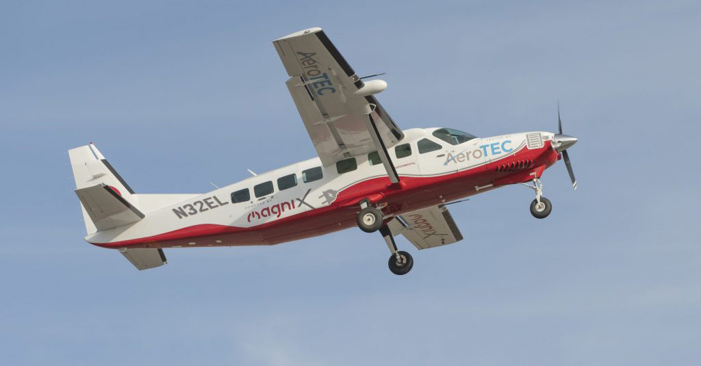 Primer vuelo del Cessna eCaravan con motor eléctrico de MagniX Cessna 208B eCaravan con motor eléctrico