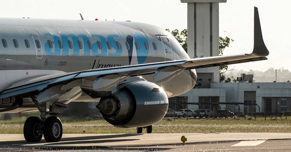 Amaszonas Uruguay inicia un proceso de reinvención Embraer E190 - Amaszonas Uruguay