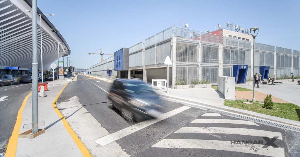 Desde hoy se vuelve a cobrar el estacionamiento en Ezeiza, conservando la tarifa de marzo Aeropuerto Internacional de Ezeiza - Estacionamiento