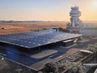 Centros de control de Sevilla y Canarias con energía solar fotovoltaica