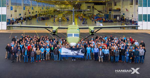 Roll Out del primer Cessna SkyCourier de producción Roll Out del primer Cessna SkyCourier de producción