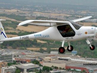 Primer vuelo de un avión eléctrico en España