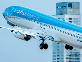 Aerolíneas Argentinas incrementa las frecuencias de sus vuelos a Montevideo
