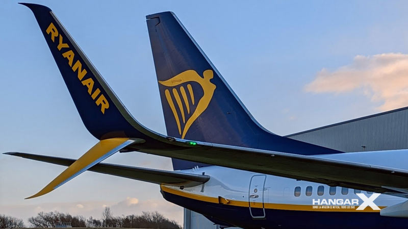 Ryanair modifica sus aviones para reducir emisiones de carbono Ryanair modifica sus aviones para reducir emisiones de carbono