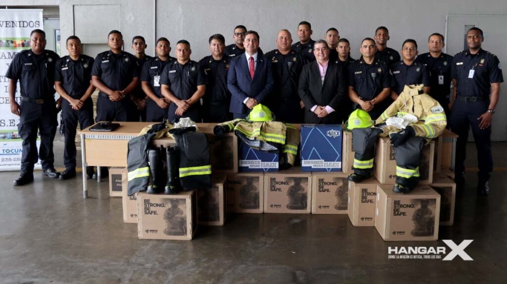 Entrega de Equipos de Protección en el Aeropuerto Internacional de Tocumen Entrega de Equipos de Protección en el Aeropuerto Internacional de Tocumen