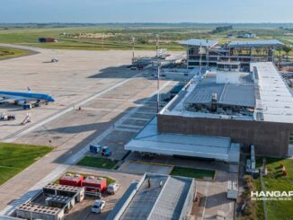 El Aeropuerto Internacional de Rosario recibió sus mangas