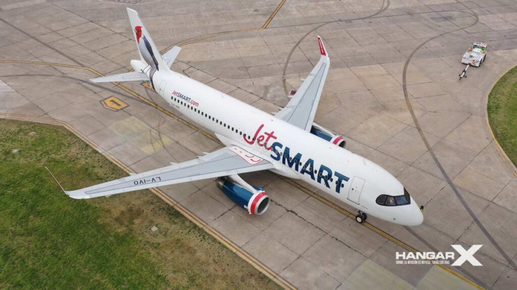 JetSMART se sube al Black Friday con su "BlackSMART" JetSMART se sube al Black Friday con su "BlackSMART"