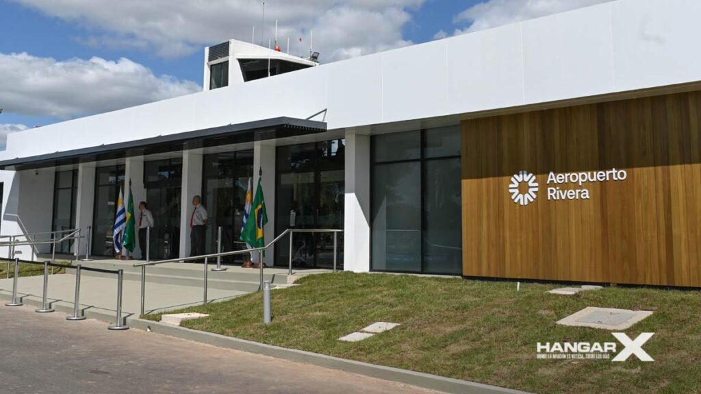 Aeropuerto Internacional de Rivera: Inauguración de la primera terminal aérea binacional de América