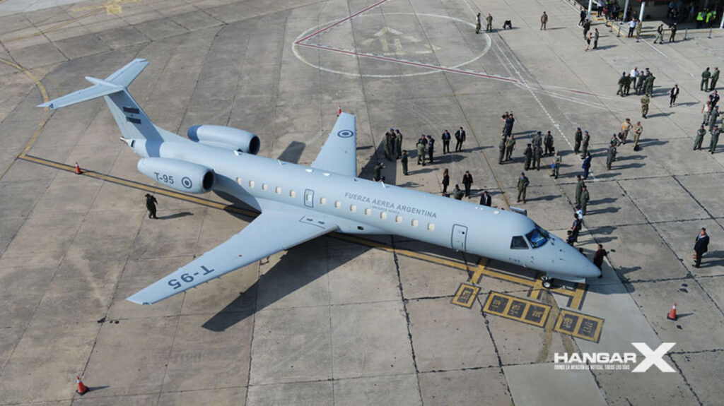 Fuerza Aérea Argentina recibe el primer Embraer ERJ-140LR