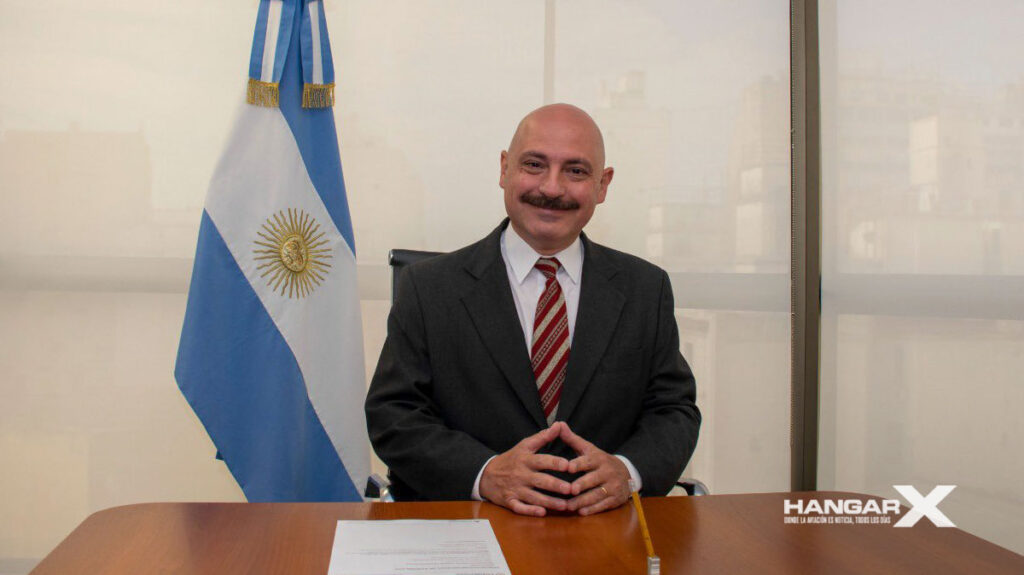 Gustavo Marón asume el mando de la Administración Nacional de Aviación Civil (ANAC) Gustavo Marón asume el mando de la Administración Nacional de Aviación Civil (ANAC)