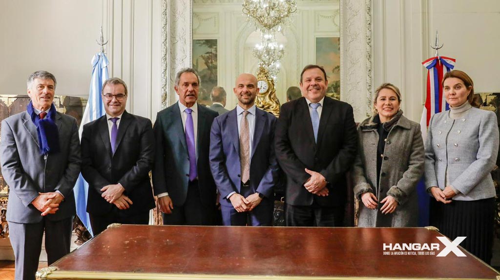 Acuerdo de Cielos Abiertos entre Paraguay y Argentina para impulsar el turismo