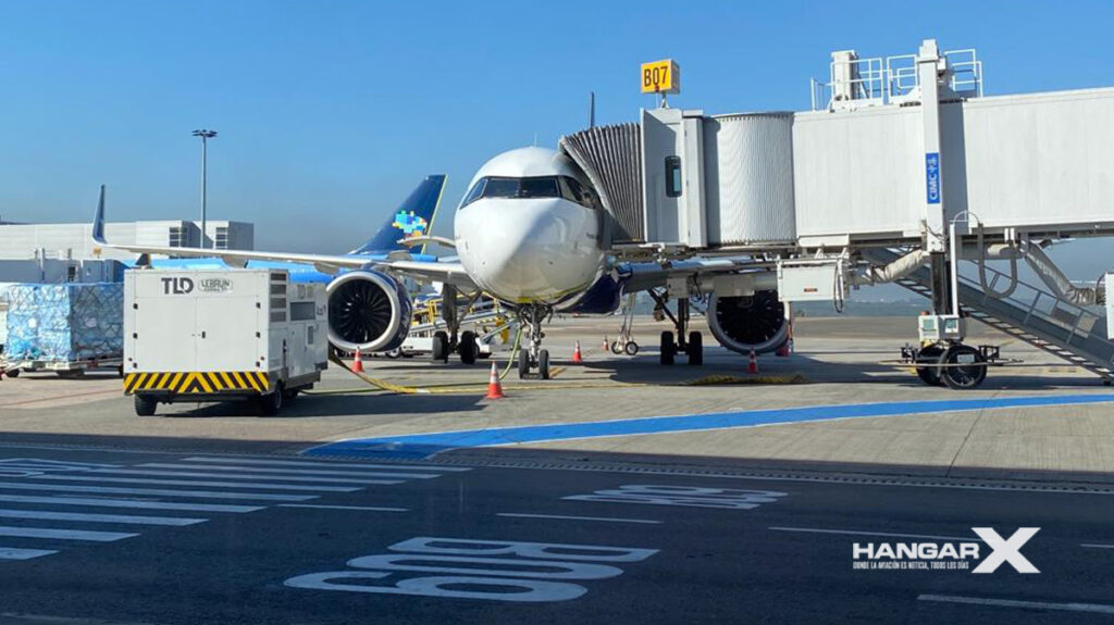 Azul Linhas Aéreas: Programa APU Zero reduce consumo de combustible en 20 Aeropuertos Azul Linhas Aéreas: Programa APU Zero reduce consumo de combustible en 20 Aeropuertos
