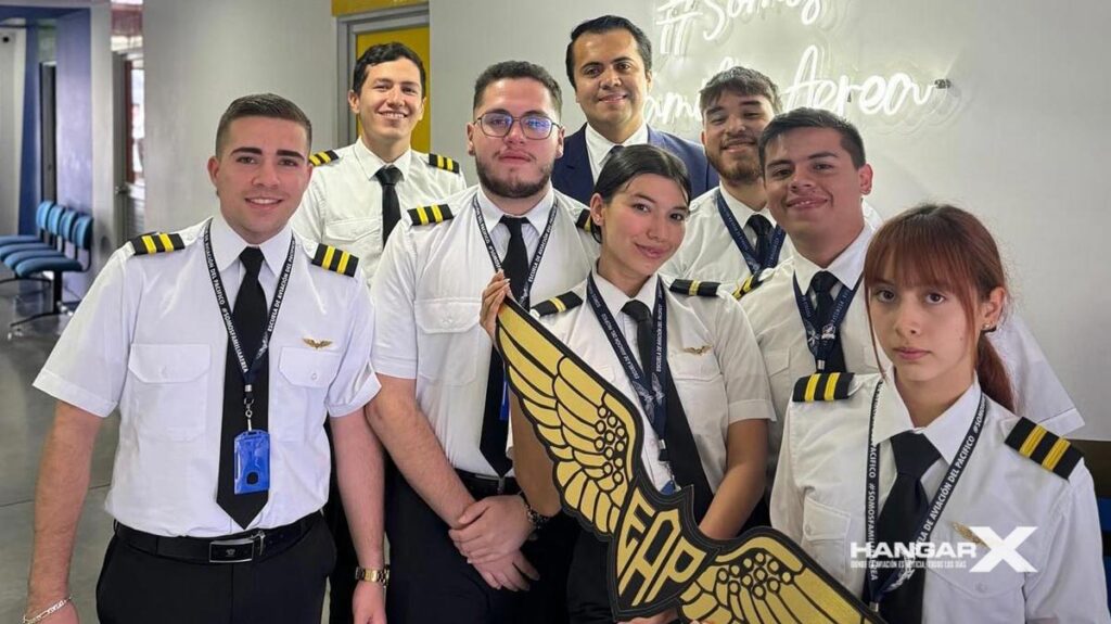 Escuela de Aviación del Pacífico firma alianza con ALTA Escuela de Aviación del Pacífico (Colombia)