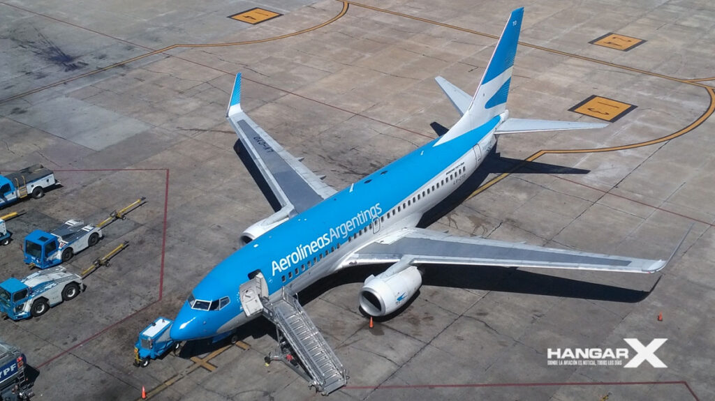 Aerolíneas Argentinas - Boeing 737-700 (LV-CYO) Aeroparque SABE