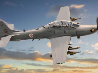 A-29N Super Tucano en vuelo con insignia de Portugal, adquirido por la Fuerza Aérea Portuguesa.