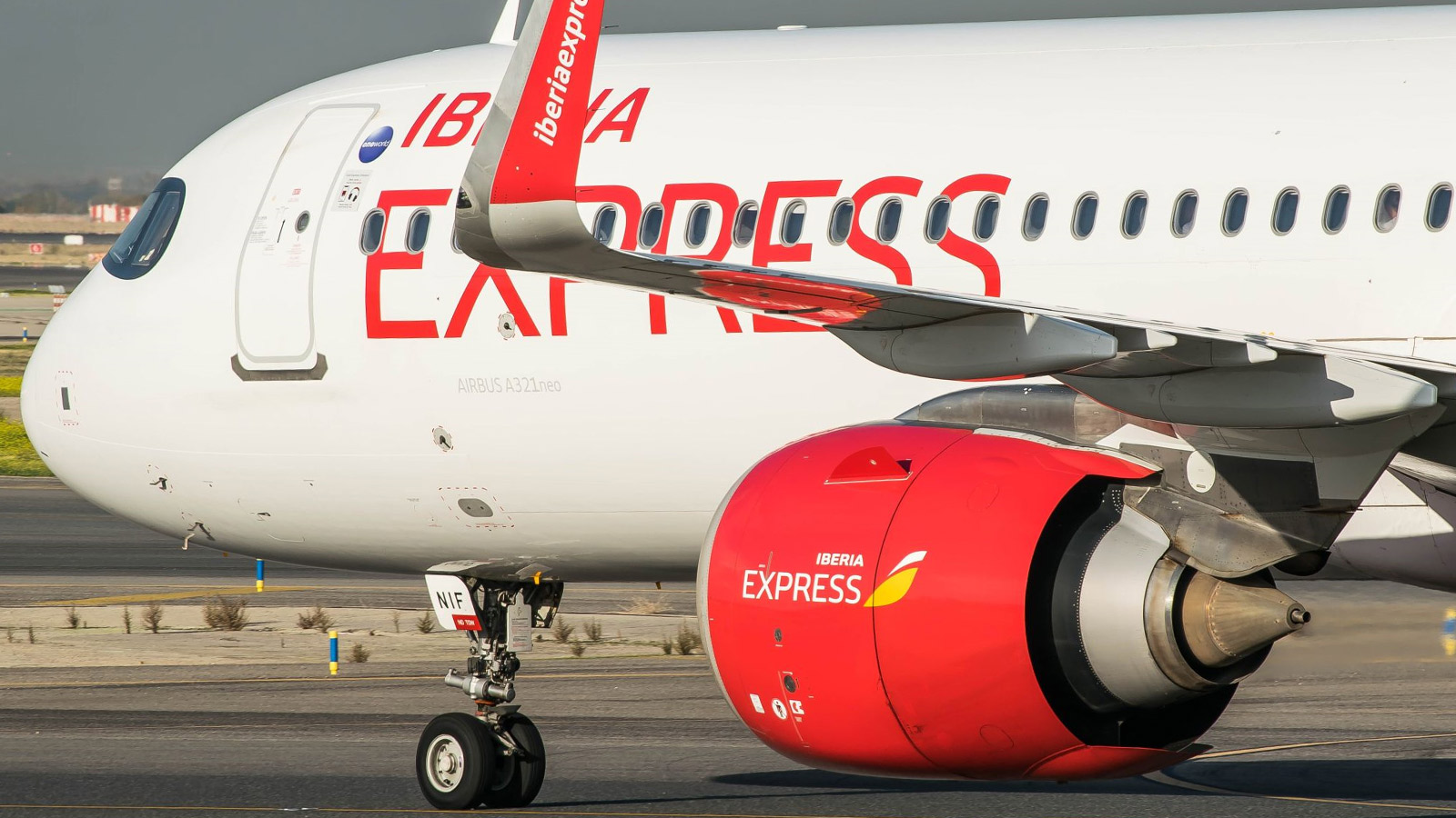 Imbatible: Iberia Express repite como la aerolínea más puntual de Europa en 2025 Avión Airbus A321neo de Iberia Express, la aerolínea más puntual de Europa en 2025 según el ranking Cirium