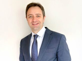 Retrato corporativo de Celso Ferrer, nuevo presidente de Boeing para América Latina y el Caribe.