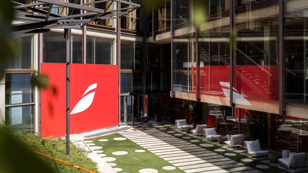 Espacio Iberia en Madrid: cómo es la nueva experiencia inmersiva de la aerolínea Espacio Iberia en Madrid: cómo es la nueva experiencia inmersiva de la aerolínea