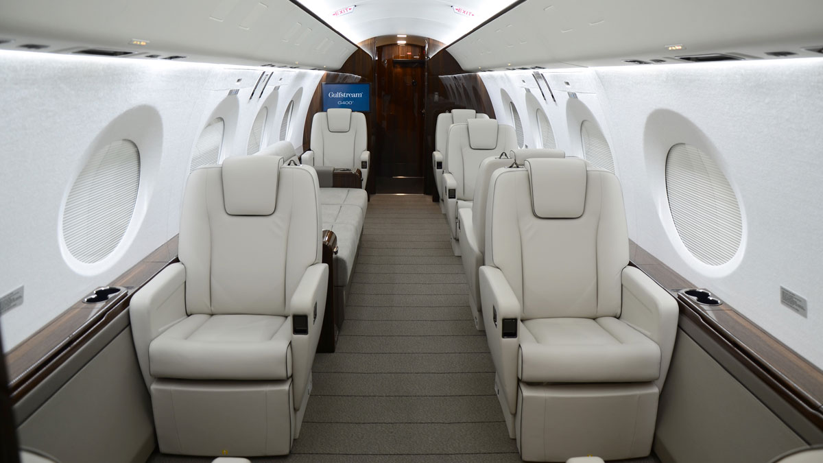 Gulfstream avanza en la certificación del G400 con su primer vuelo de cabina equipada y récord de velocidad Gulfstream avanza en la certificación del G400 con su primer vuelo de cabina equipada y récord de velocidad